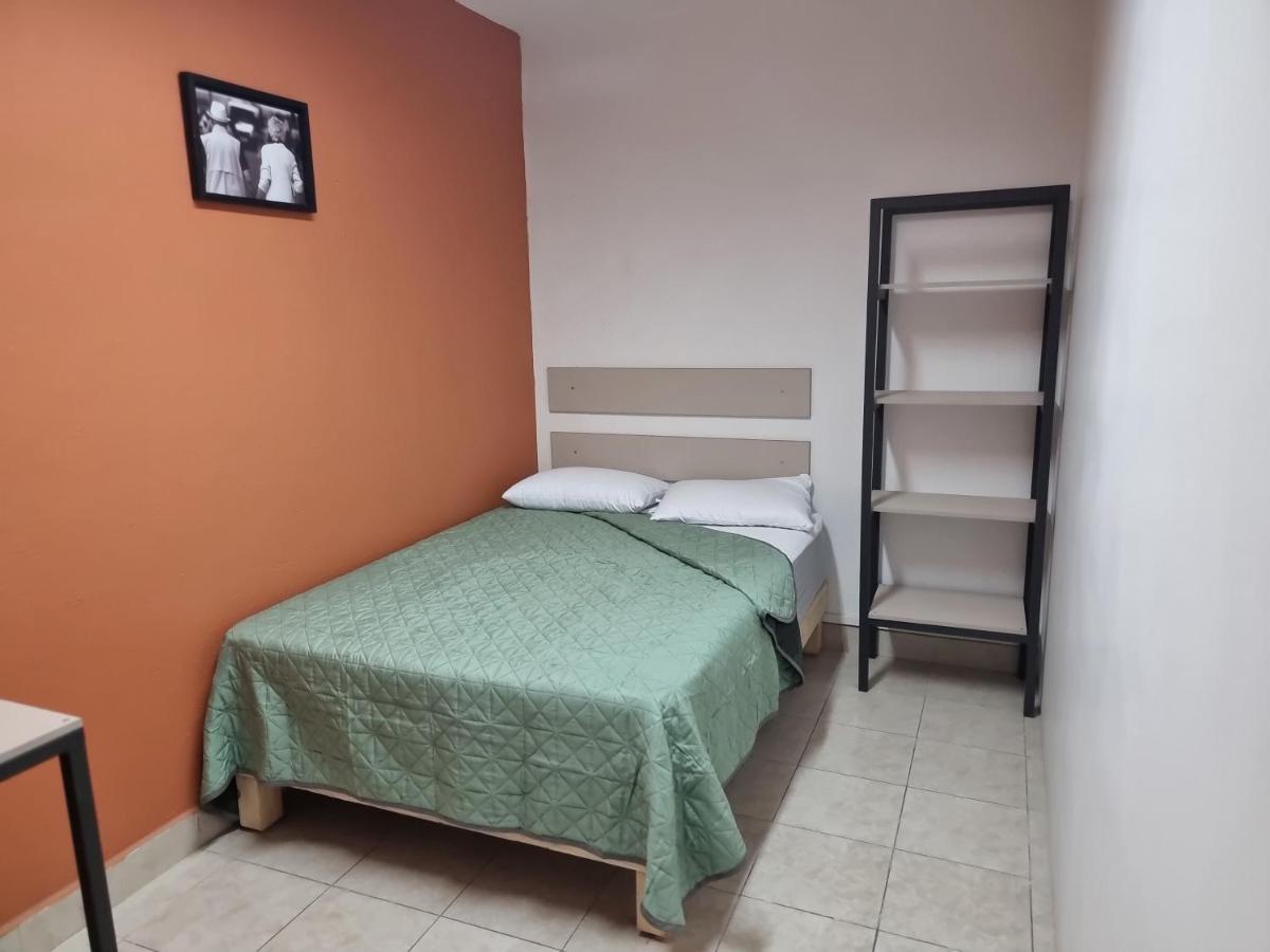 Residencia Ximatario Hotel Queretaro Ngoại thất bức ảnh