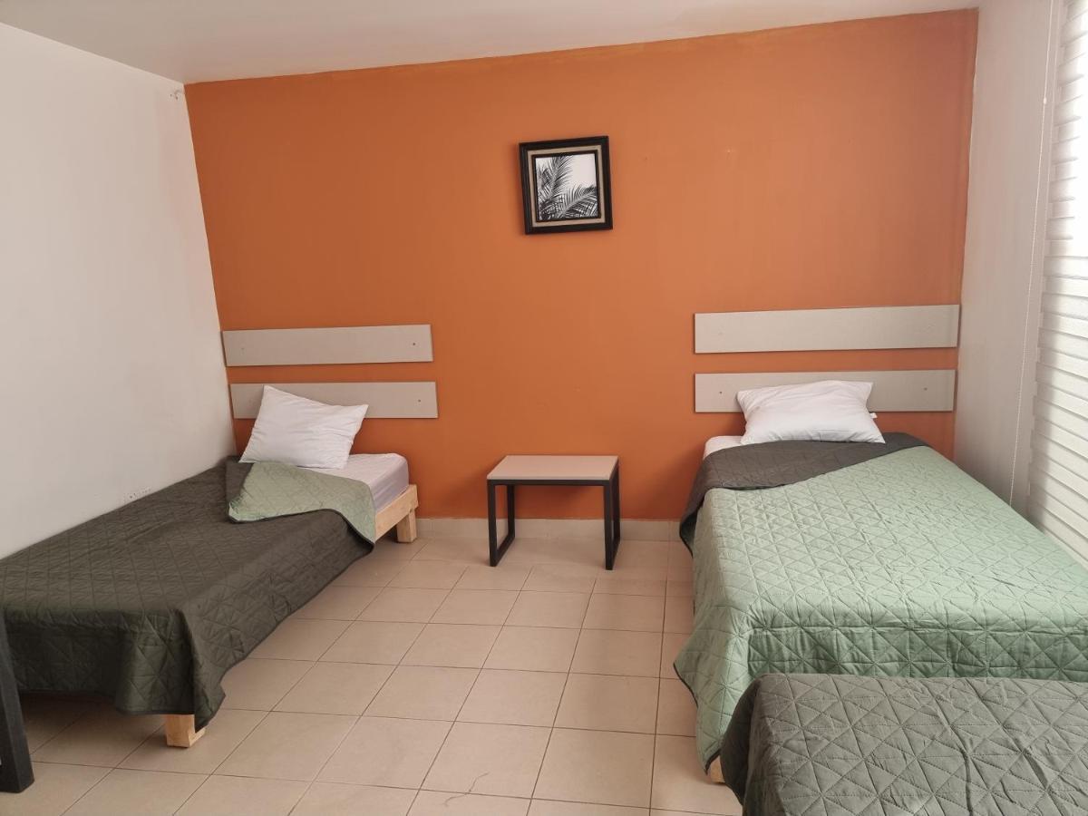 Residencia Ximatario Hotel Queretaro Ngoại thất bức ảnh